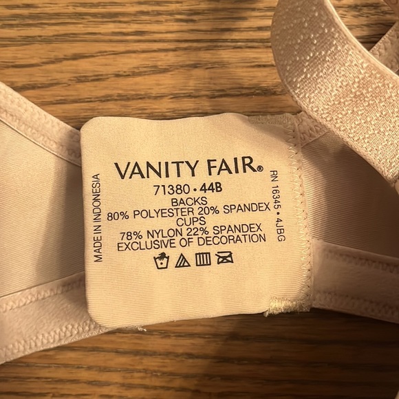 Vanity fair  nude bra  size 44B - Picture 4 of 7